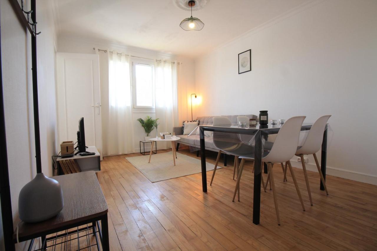 Lacolline-Ponthebert,Com - Appartement Entier Renove -Grand Parking Gratuit, Tout Equipe, Confortable, Netflix Et Amazon Prime Gratuits Et Illimites, Matelas Emma, Lave Linge, Vue Sur La Vallee, Rdc Pont-Hebert Exterior foto
