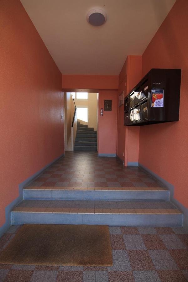 Lacolline-Ponthebert,Com - Appartement Entier Renove -Grand Parking Gratuit, Tout Equipe, Confortable, Netflix Et Amazon Prime Gratuits Et Illimites, Matelas Emma, Lave Linge, Vue Sur La Vallee, Rdc Pont-Hebert Exterior foto