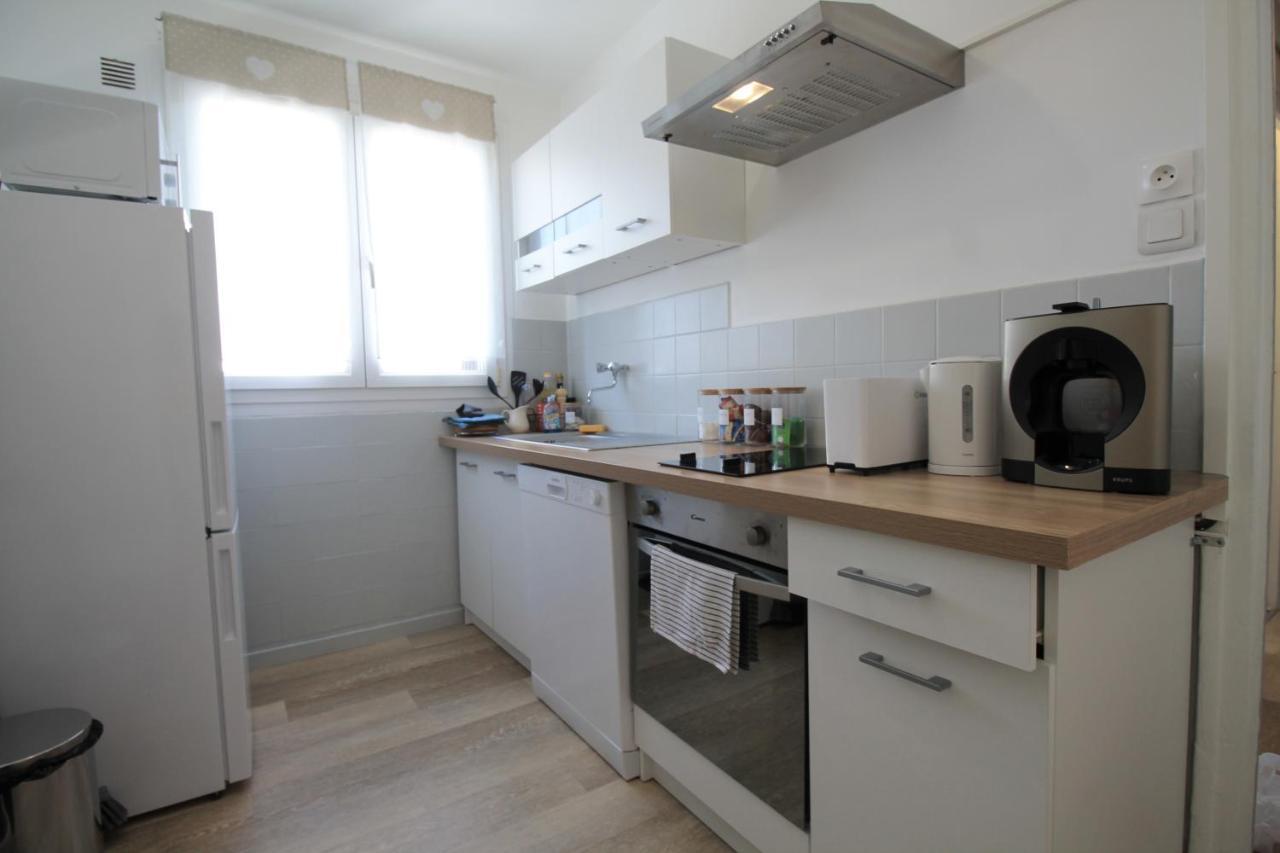Lacolline-Ponthebert,Com - Appartement Entier Renove -Grand Parking Gratuit, Tout Equipe, Confortable, Netflix Et Amazon Prime Gratuits Et Illimites, Matelas Emma, Lave Linge, Vue Sur La Vallee, Rdc Pont-Hebert Exterior foto